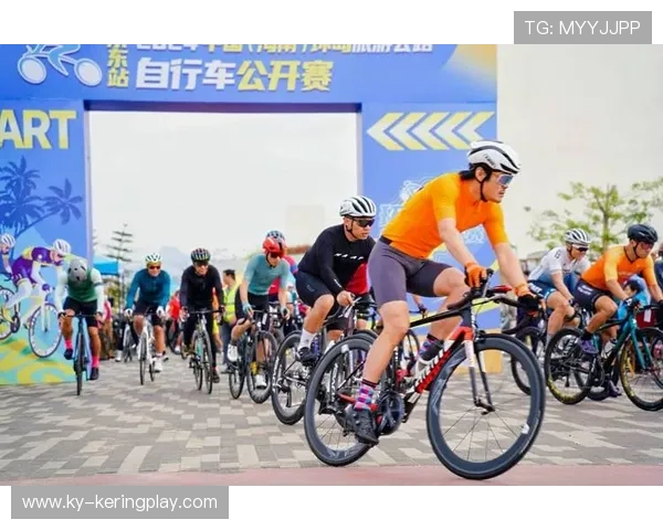 自行车赛事举办观众互动答题赢周边活动，自行车比赛项目之一